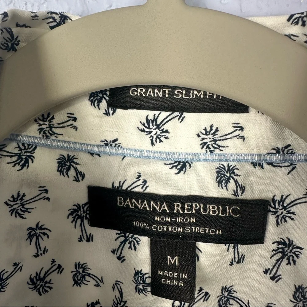 Banana Republic Mens Grant Slim Fit Palm Tree Button Down M No Iron Cotton Shirt